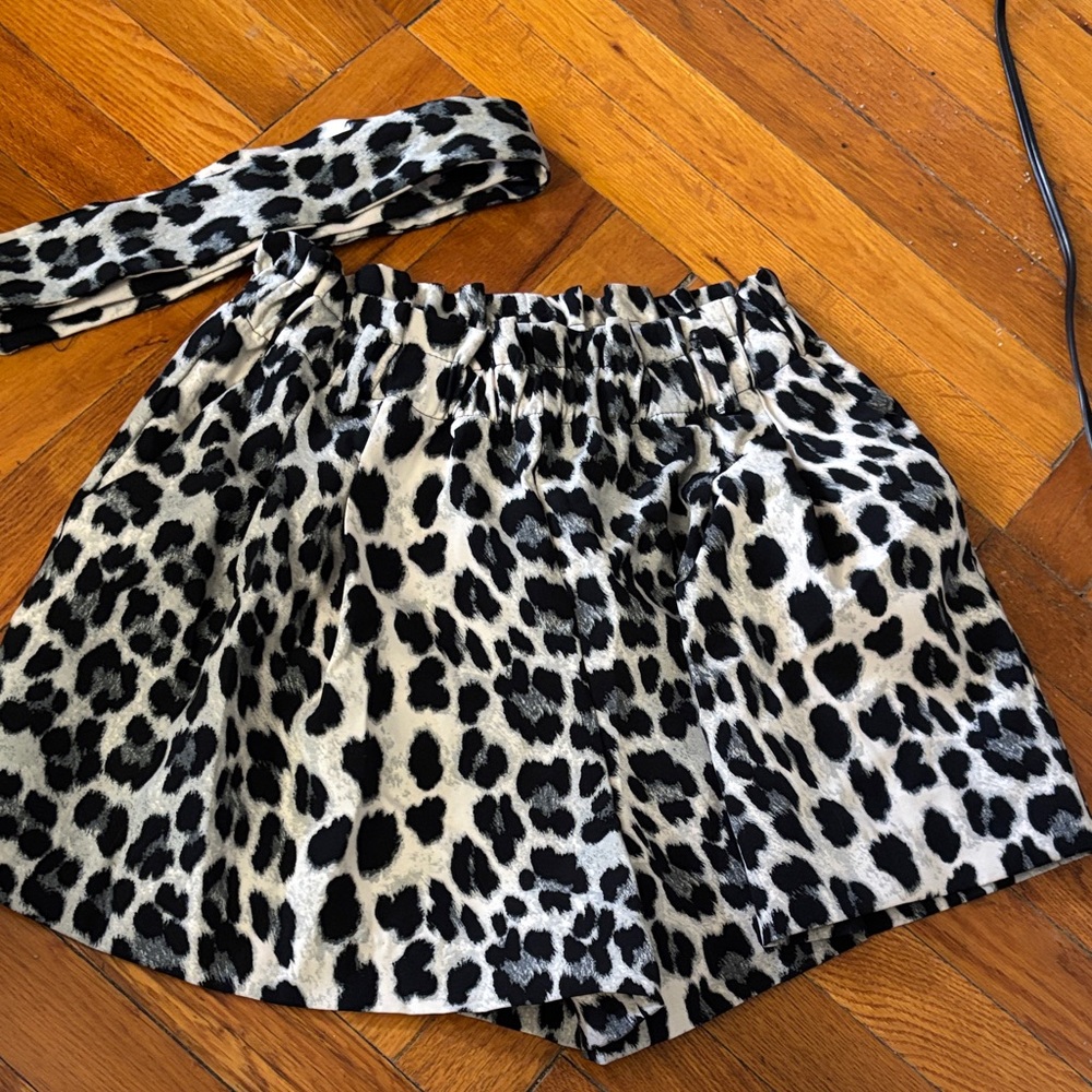 Zara Black and White Animal Print High Waist Shorts